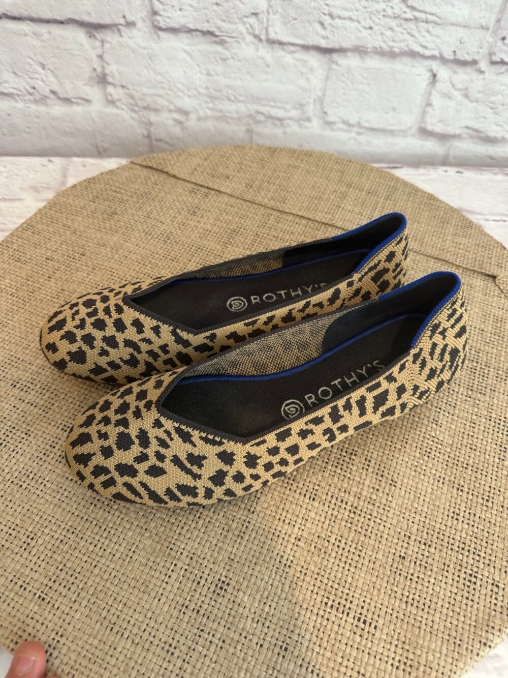 Rothy's Leopard round toe tan black print size 9 - Picture 3 of 11